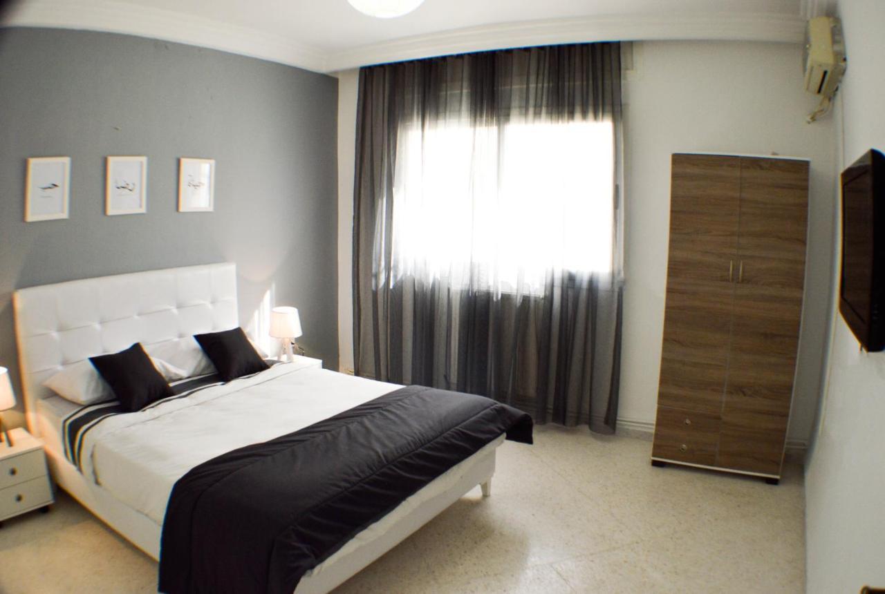 Cosy Triplex In La Marsa Apartment Exterior foto